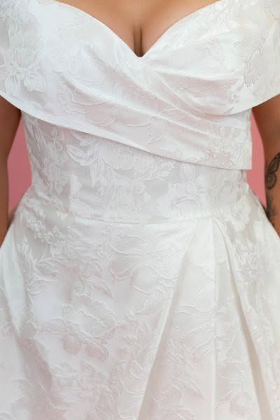 Midnight Bloom Curve